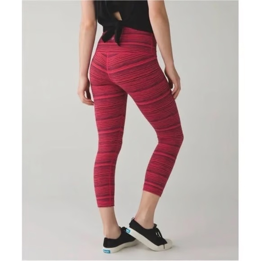 Red and Black Striped Leggings 0267